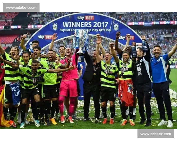 从竞技水平商业运作到全球传播解析英超足球联赛为何如此受欢迎的