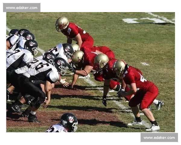 激烈对抗中的橄榄球比赛策略与球员精彩瞬间解析 激烈对抗中的橄榄球比赛策略与球员精彩瞬间解析